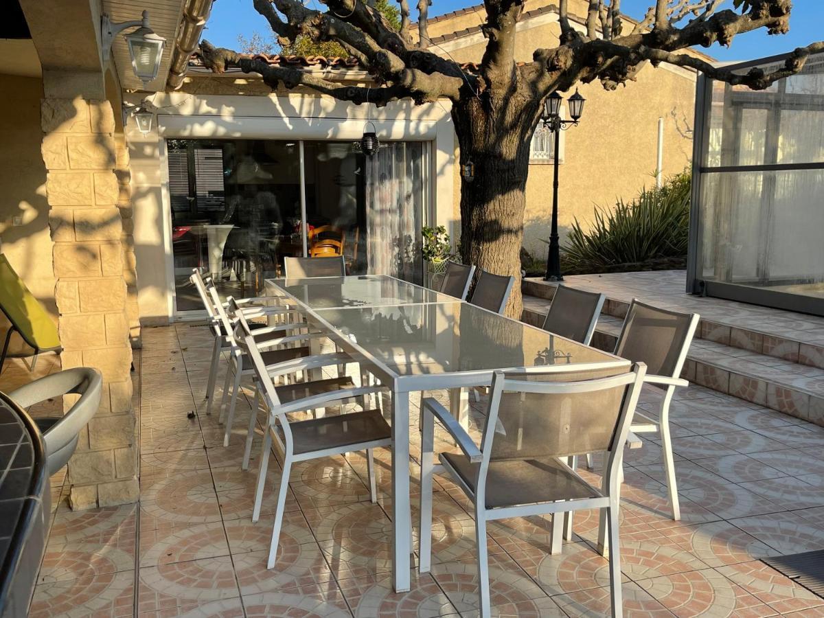 Studio Les Petits Lutins Entraigues-sur-la-Sorgue Exterior foto