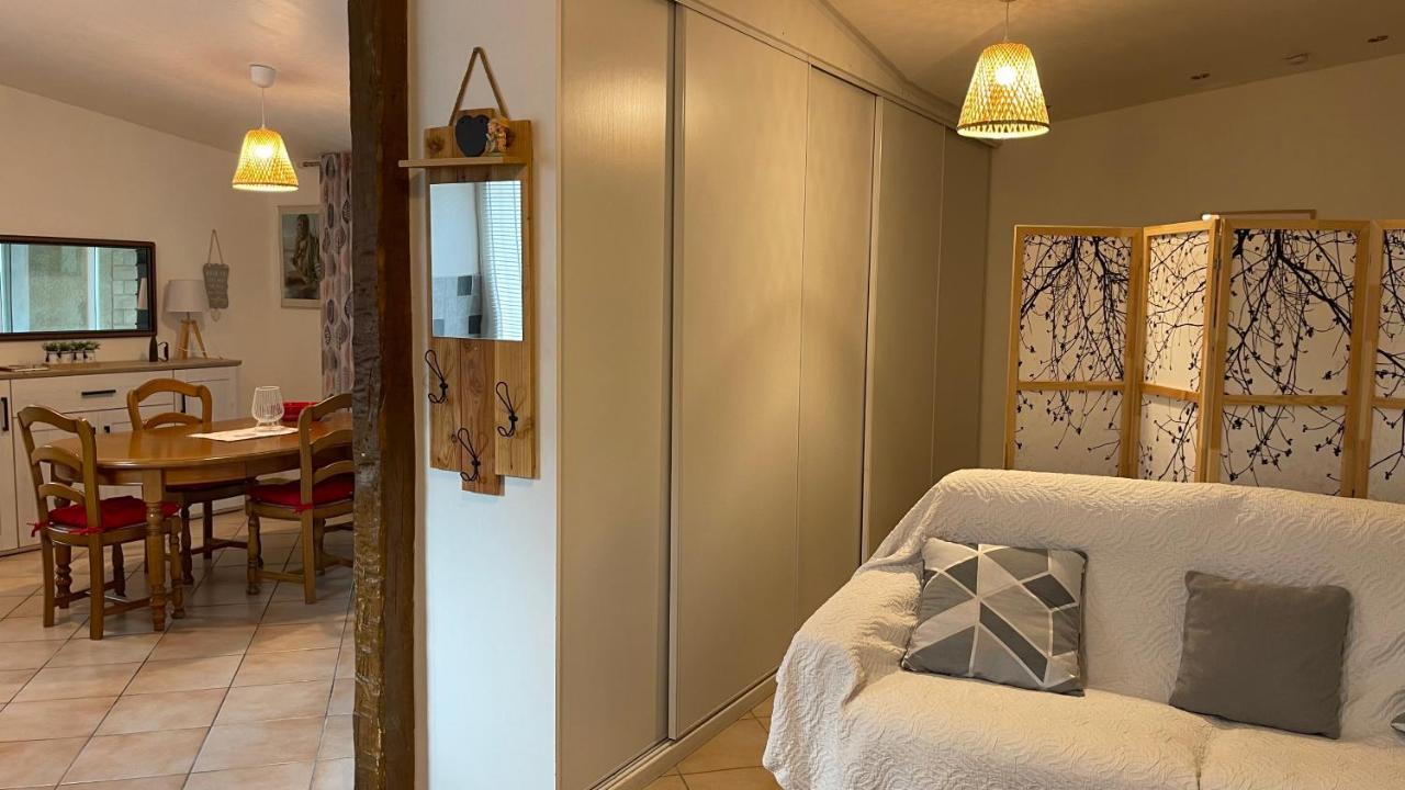 Studio Les Petits Lutins Entraigues-sur-la-Sorgue Exterior foto